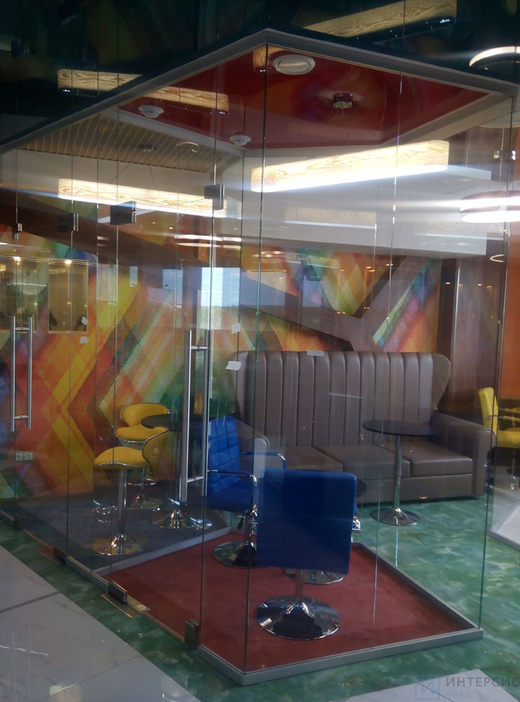 Стеклянные кабинеты